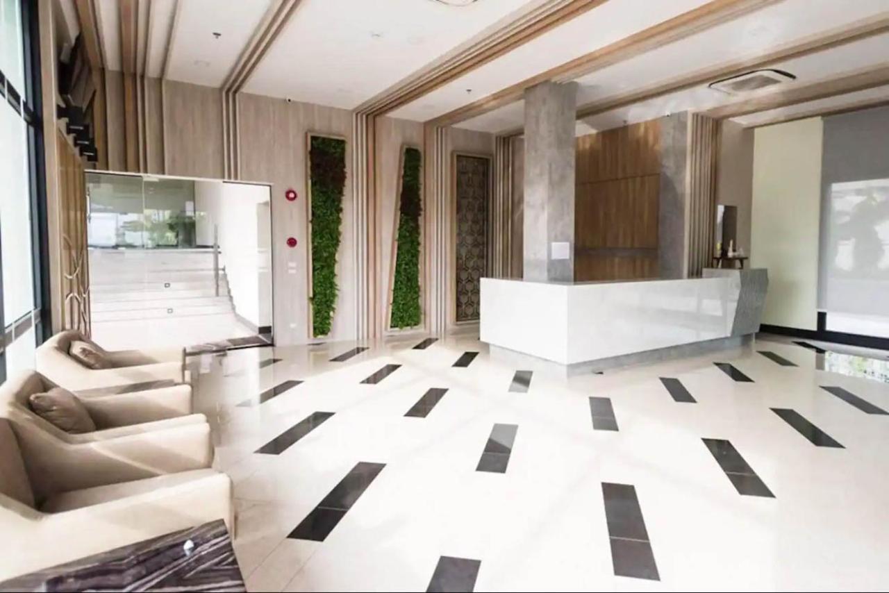 Dusit Grand Condo View Jomtien Beach Dış mekan fotoğraf