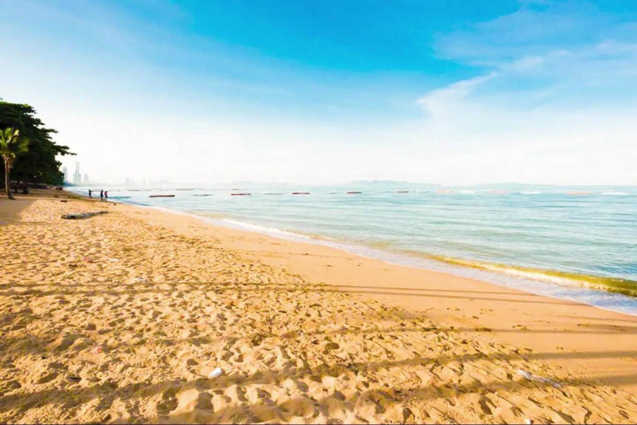 Dusit Grand Condo View Jomtien Beach Dış mekan fotoğraf