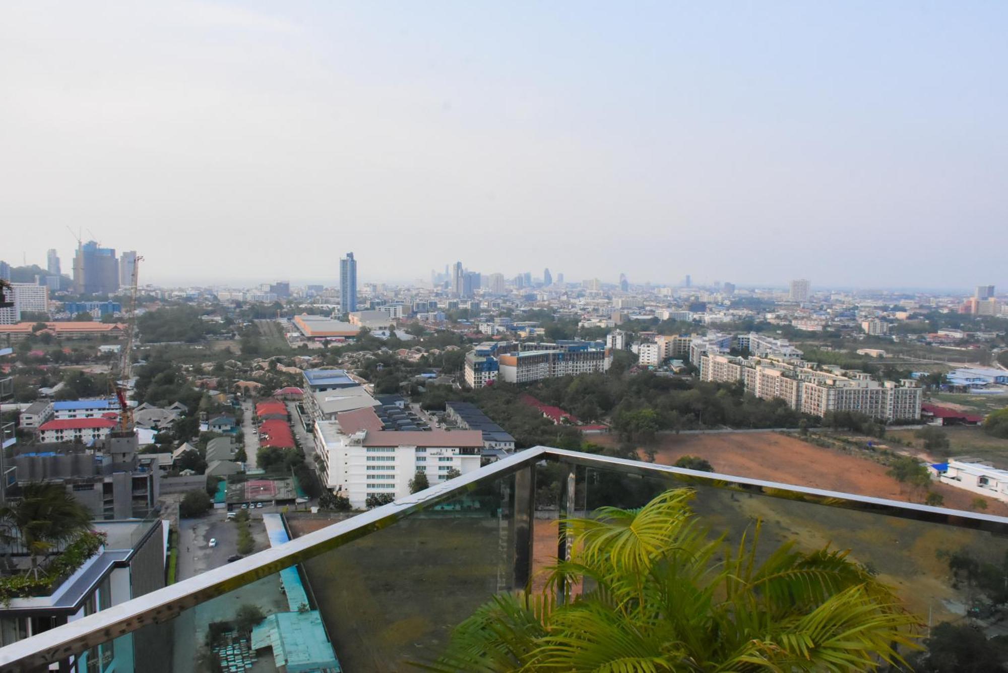 Dusit Grand Condo View Jomtien Beach Oda fotoğraf