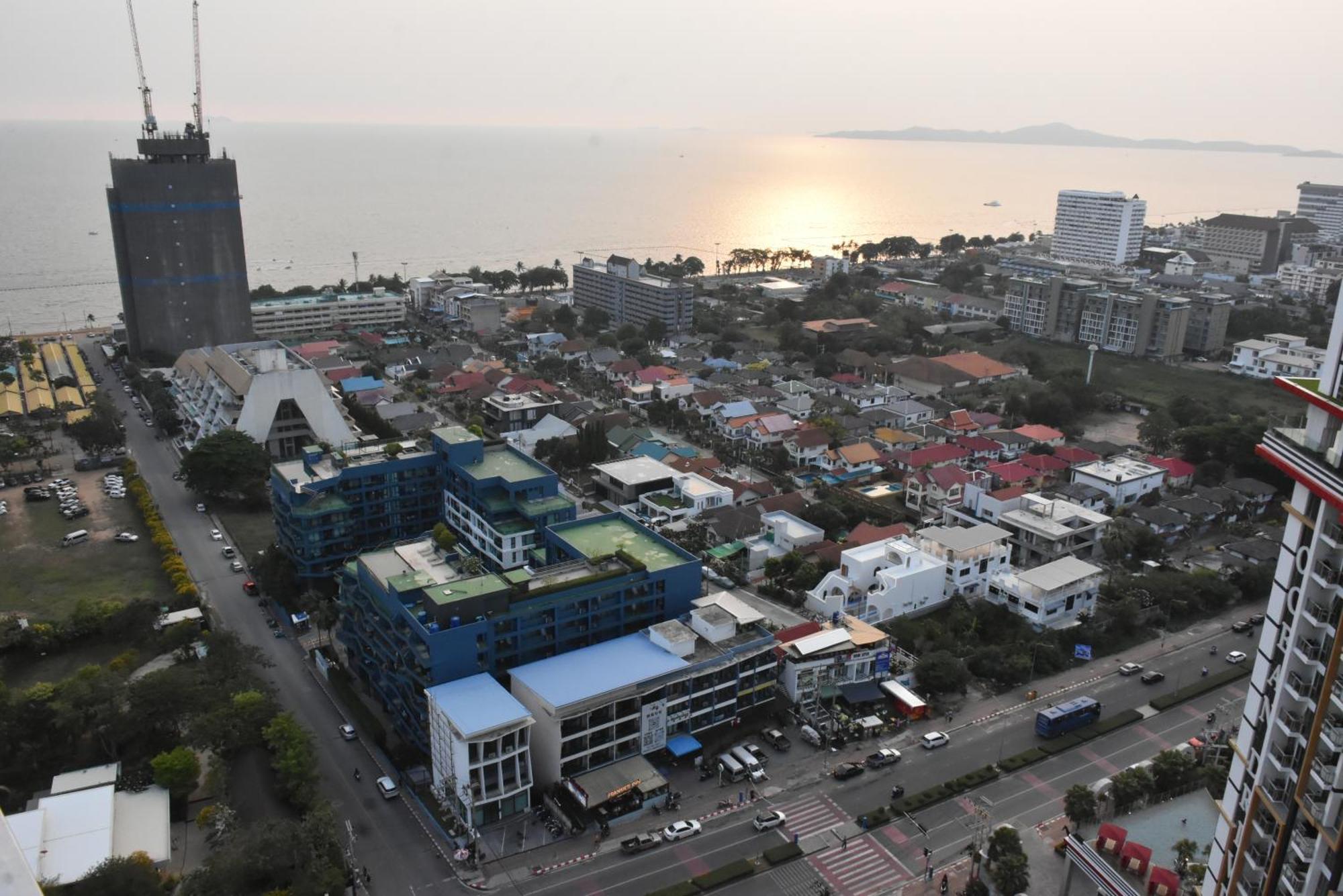 Dusit Grand Condo View Jomtien Beach Oda fotoğraf