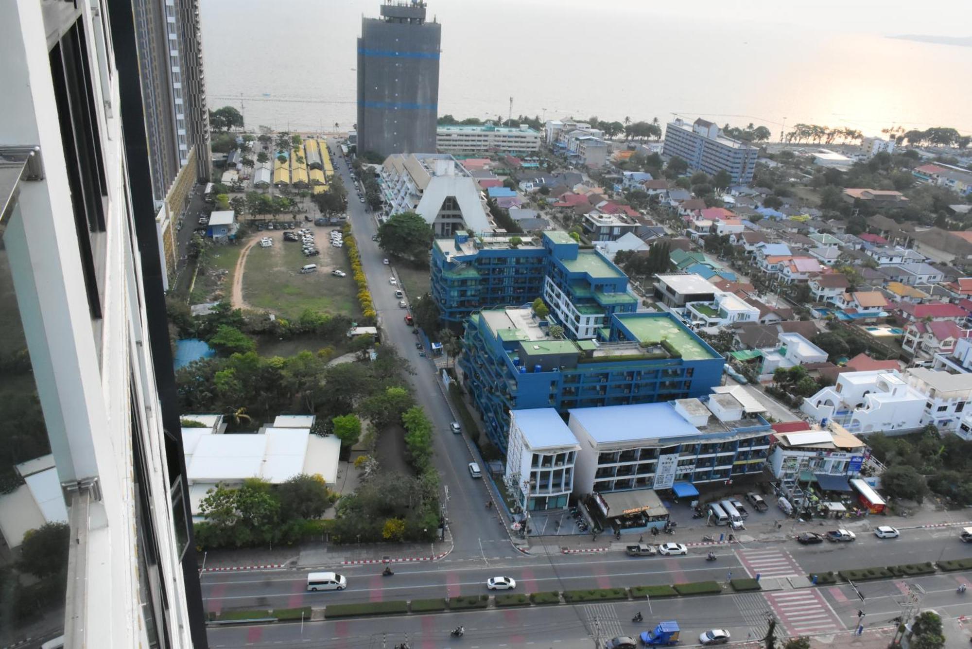 Dusit Grand Condo View Jomtien Beach Oda fotoğraf