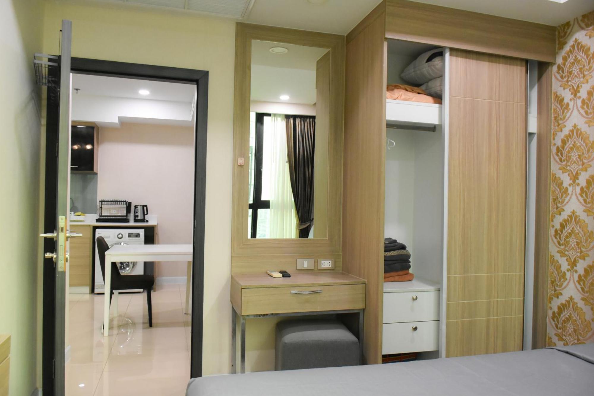 Dusit Grand Condo View Jomtien Beach Oda fotoğraf